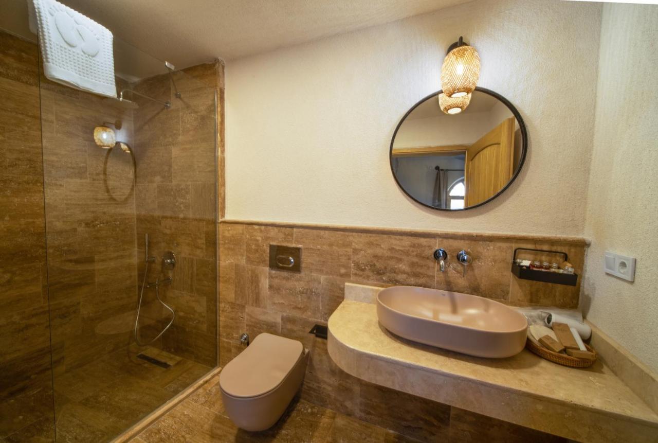 Cappadocia Naif Hotel - Adults Only Гьореме Екстериор снимка