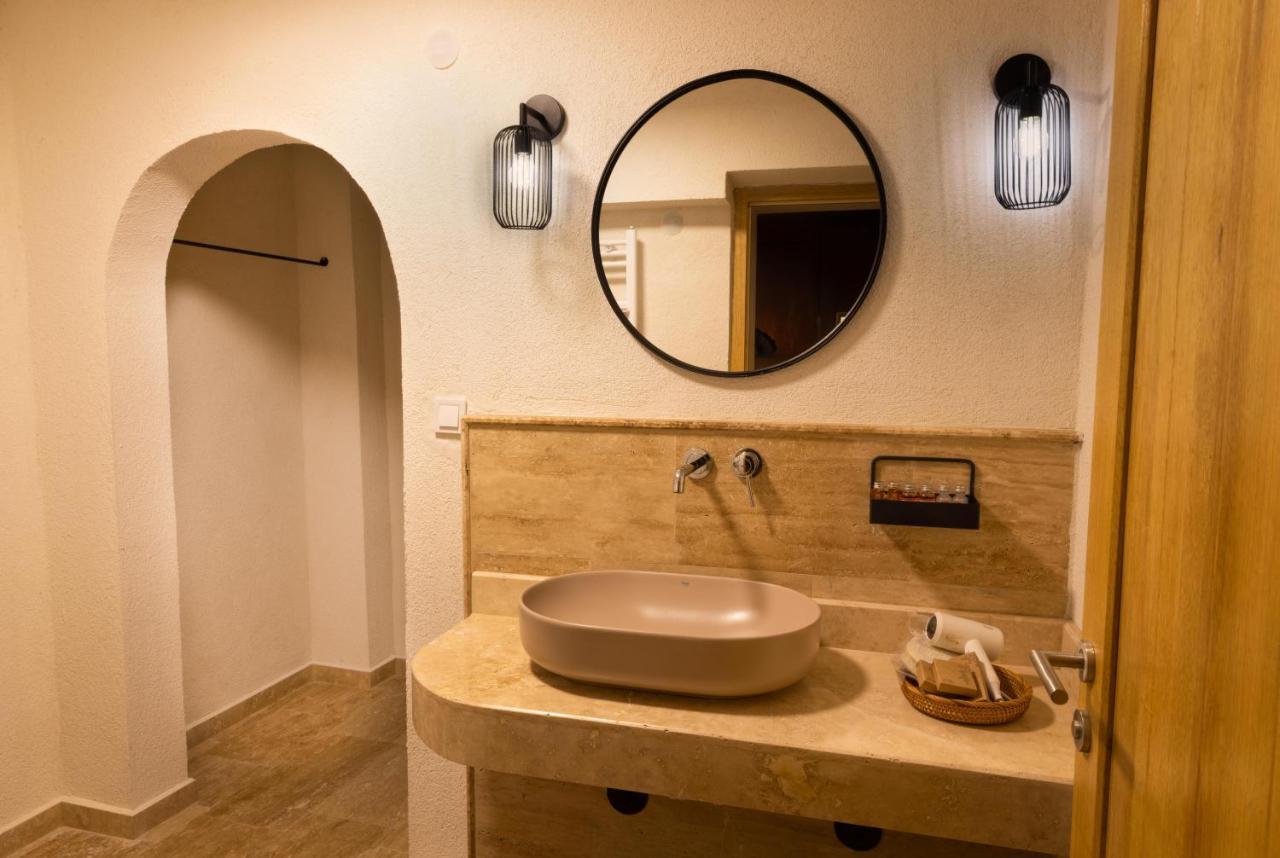 Cappadocia Naif Hotel - Adults Only Гьореме Екстериор снимка
