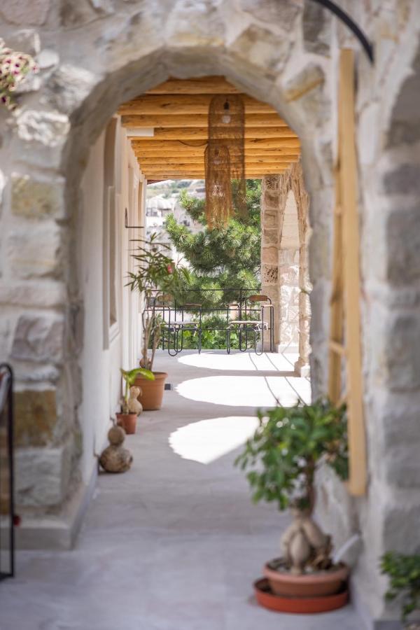 Cappadocia Naif Hotel - Adults Only Гьореме Екстериор снимка